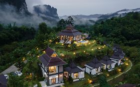 Magical Mountain View Resort