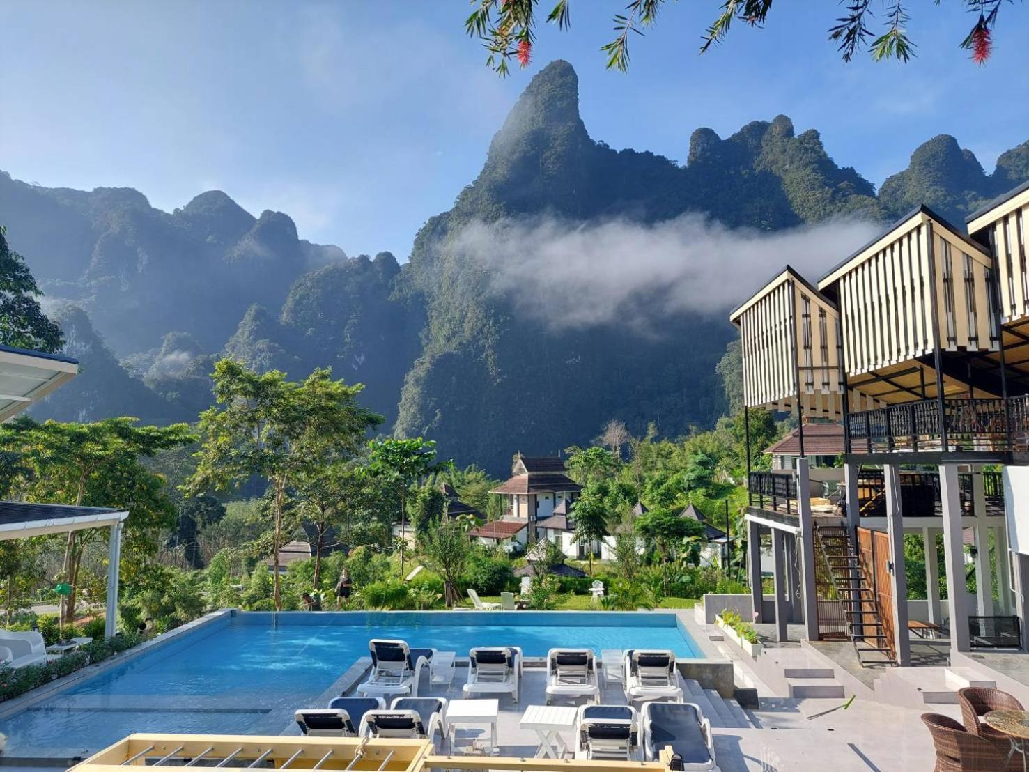 Magical Mountain View Resort Khao Sok National Park Exterior photo
